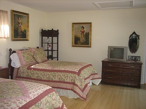 Spring Motor Inn Fort Edward Стая снимка